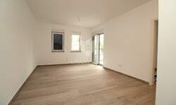 Trosoban stan, Matulji, Jurdani, prodaja, 205000 €, 60 m2