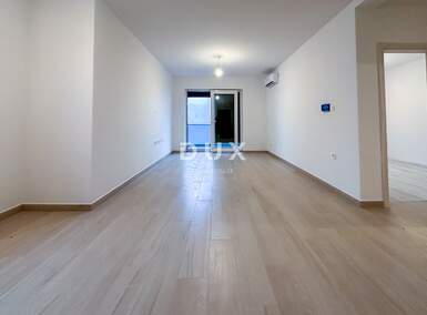 Trosoban stan, Viškovo, prodaja, 230000 €, 67 m2