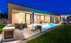 Kuca, Poreč, prodaja, 1330000 €, 241 m2