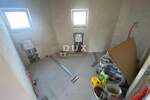 Poslovni prostor, Viškovo, najam, 3500 €, 240 m2