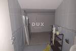 Poslovni prostor, Rijeka, Mlaka, najam, 3700 €, 350 m2