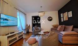 Trosoban stan, Opatija, Ičići, najam, 900 €, 75 m2