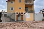 Kuca, Šibenik, Bilice, prodaja, 571000 €, 306 m2