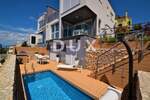 Trosoban stan, Omišalj, Njivice, prodaja, 410000 €, 71 m2