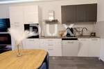 Trosoban stan, Kostrena, najam, 1500 €, 68 m2