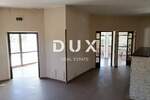 Poslovni prostor, Pula, Štinjan, prodaja, 400000 €, 141 m2