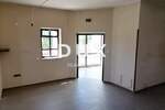 Poslovni prostor, Pula, Štinjan, prodaja, 400000 €, 141 m2