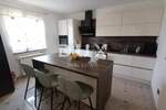 Kuca, Medulin, prodaja, 800000 €, 200 m2