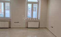Poslovni prostor, Rijeka, Centar, najam, 450 €, 25 m2