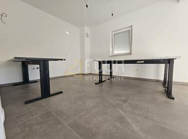 Dvosoban stan, Viškovo, prodaja, 210000 €, 49 m2