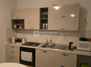 Trosoban stan, Viškovo, prodaja, 180000 €, 62 m2