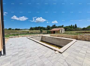 Kuca, Svetvinčenat, prodaja, 690000 €, 191 m2