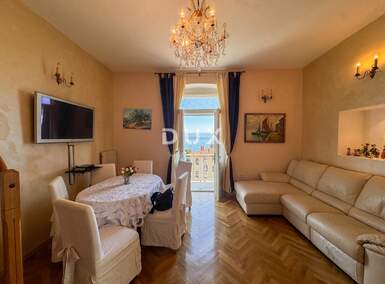 Trosoban stan, Lovran, prodaja, 450000 €, 90 m2