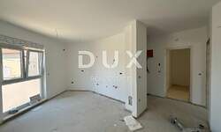 Trosoban stan, Medulin, prodaja, 260000 €, 56 m2