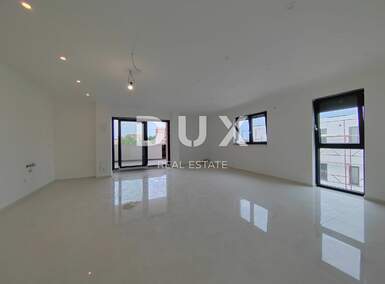 Cetvorosoban stan, Umag, prodaja, 395000 €, 109 m2