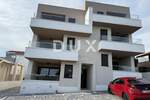 Trosoban stan, Kolan, Mandre, prodaja, 305000 €, 87 m2