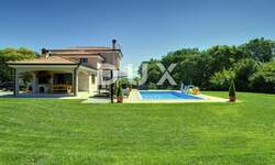 Kuca, Rovinj, Rovinjsko Selo, prodaja, 1000000 €, 385 m2