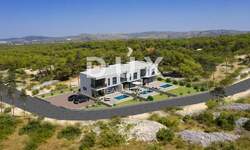 Kuca, Vodice, prodaja, 520000 €, 135 m2