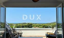 Cetvorosoban stan, Pula, Stoja, prodaja, 790000 €, 130 m2