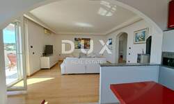 Cetvorosoban stan, Opatija, Ičići, prodaja, 570000 €, 133 m2