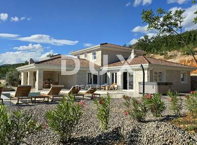 Kuca, Crikvenica, Jadranovo, prodaja, 1540000 €, 200 m2