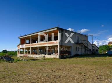 Kuca, Nin, Poljica Brig, prodaja, 433000 €, 1050 m2