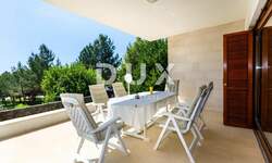 Trosoban stan, Krk, prodaja, 525000 €, 75 m2