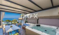 Kuca, Novi Vinodolski, Klenovica, prodaja, 440000 €, 105 m2