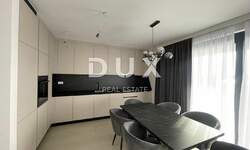 Cetvorosoban stan, Medulin, prodaja, 600000 €, 140 m2