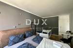 Poslovni prostor, Umag, prodaja, 1400000 €, 240 m2