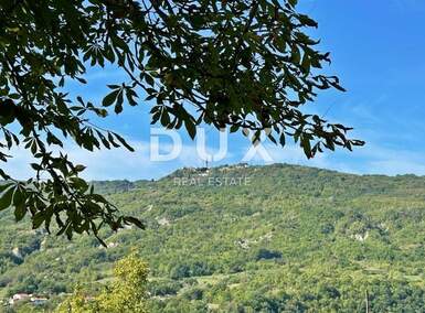 Kuca, Pićan, prodaja, 265000 €, 320 m2