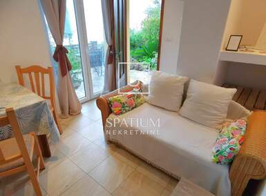 Dvosoban stan, Opatija, Volosko, najam, 700 €, 29 m2