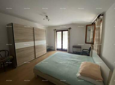 Kuca, Poreč, prodaja, 500000 €, 248 m2