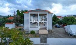 Kuca, Rab, Barbat na Rabu, prodaja, 600000 €, 214 m2