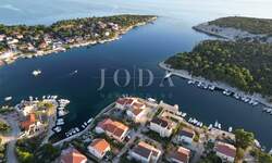 Trosoban stan, Pag, Šimuni, prodaja, 383206 €, 82 m2