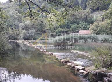 Kuca, Slunj, prodaja, 330000 €, 475 m2