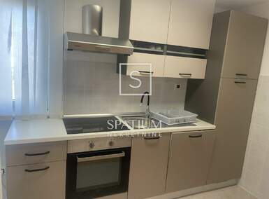 Trosoban stan, Matulji, Jurdani, najam, 700 €, 72 m2