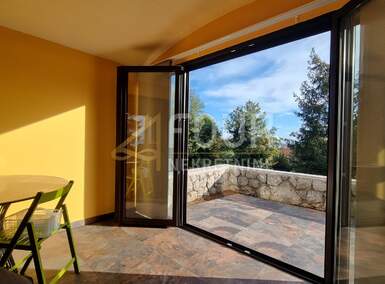 Cetvorosoban stan, Opatija, Volosko, prodaja, 467000 €, 108 m2