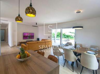 Kuca, Labin, prodaja, 630000 €, 152 m2