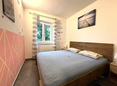 Jednosoban stan, Opatija, Opatija - Centar, najam, 850 €, 75 m2