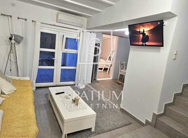 Trosoban stan, Novi Vinodolski, prodaja, 199000 €, 65 m2