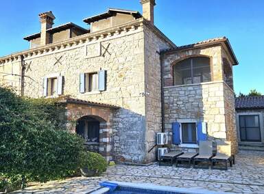 Kuca, Poreč, prodaja, 450000 €, 175 m2