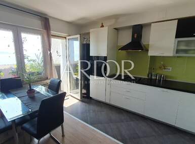 Dvosoban stan, Rijeka, Turnić, prodaja, 205500 €, 54 m2