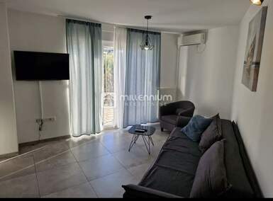 Dvosoban stan, Rijeka, Martinkovac, najam, 690 €, 46 m2