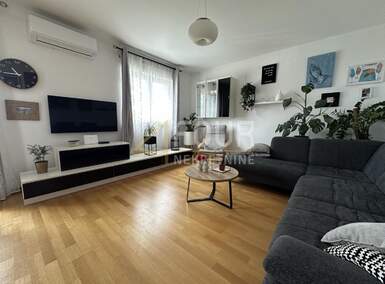 Cetvorosoban stan, Viškovo, prodaja, 279000 €, 93 m2