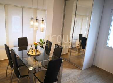 Dvosoban stan, Rijeka, Centar, najam, 900 €, 49 m2