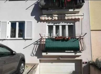 Dvosoban stan, Rovinj, prodaja, 186000 €, 38 m2