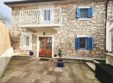 Kuca, Labin, prodaja, 285000 €, 90 m2