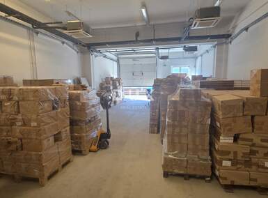 Poslovni prostor, Rijeka, Mlaka, najam, 3700 €, 350 m2