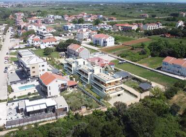 Trosoban stan, Nin, Zaton, prodaja, 607500 €, 121 m2